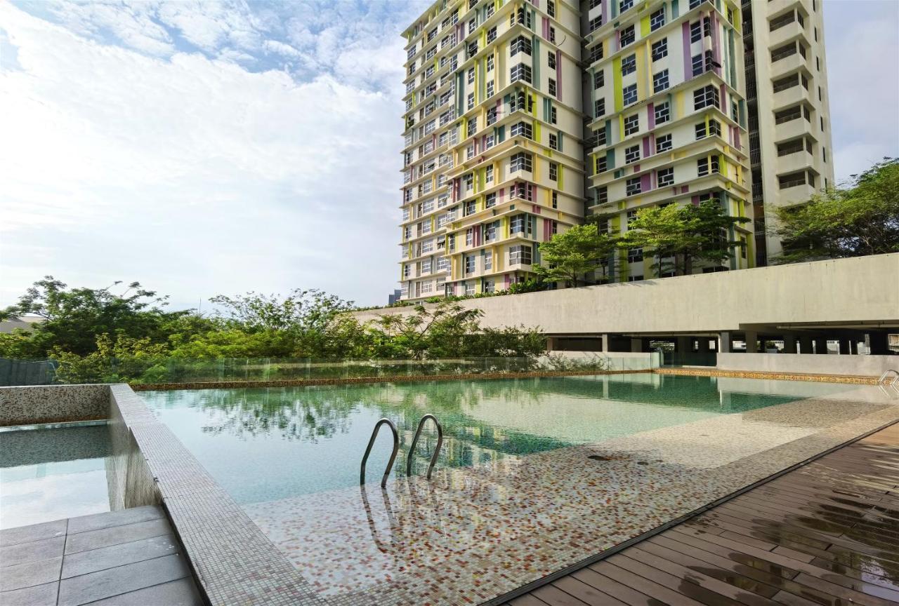 2 Bedroom Apartment - Mycribkl Neocyber Cyberjaya Exteriér fotografie